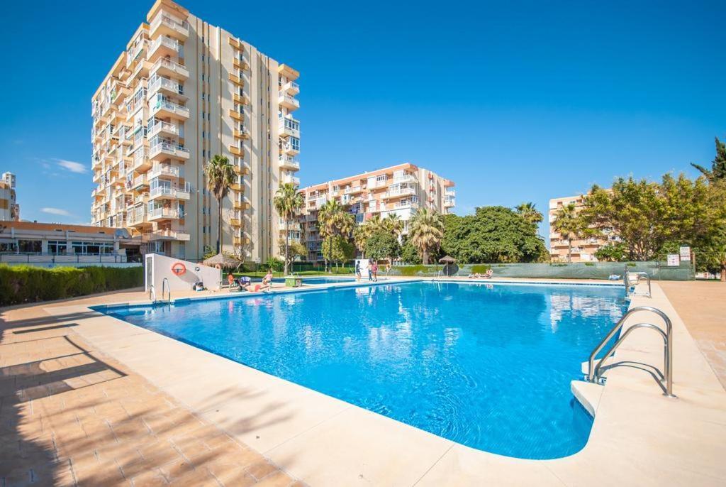 Alojamiento Hércules Benalmádena Esterno foto