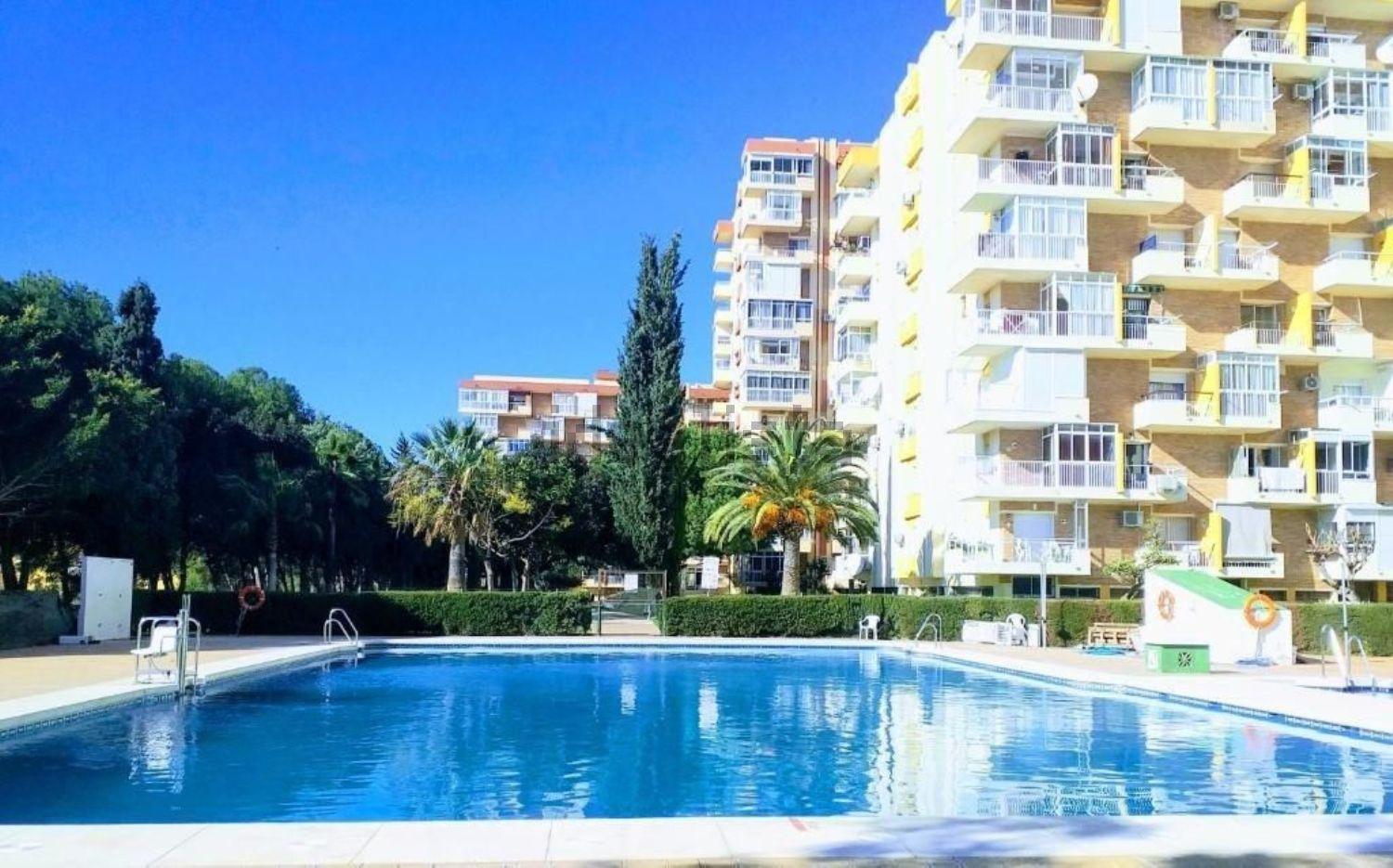 Alojamiento Hércules Benalmádena Esterno foto